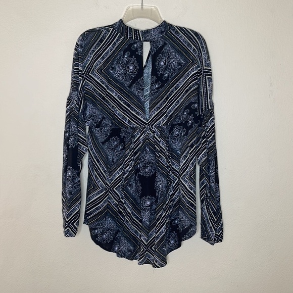Free People Walking on a Dream Black Print Long Sleeve Tunic Medium - Picture 6 of 7